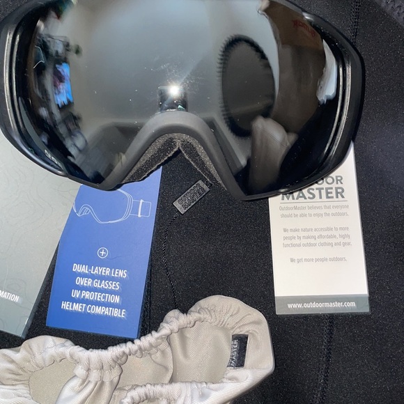 Ski Googles—Outdoor Master - Picture 2 of 3